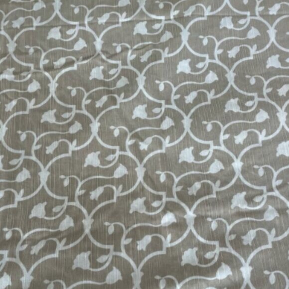 Ballard Designs Florette Tulip Trellis BEIGE King Duvet Cover & 2 King Shams - Picture 2 of 5